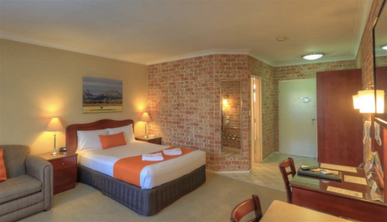 Dubbo NSW Regional Leasehold Motel - One of the Best!