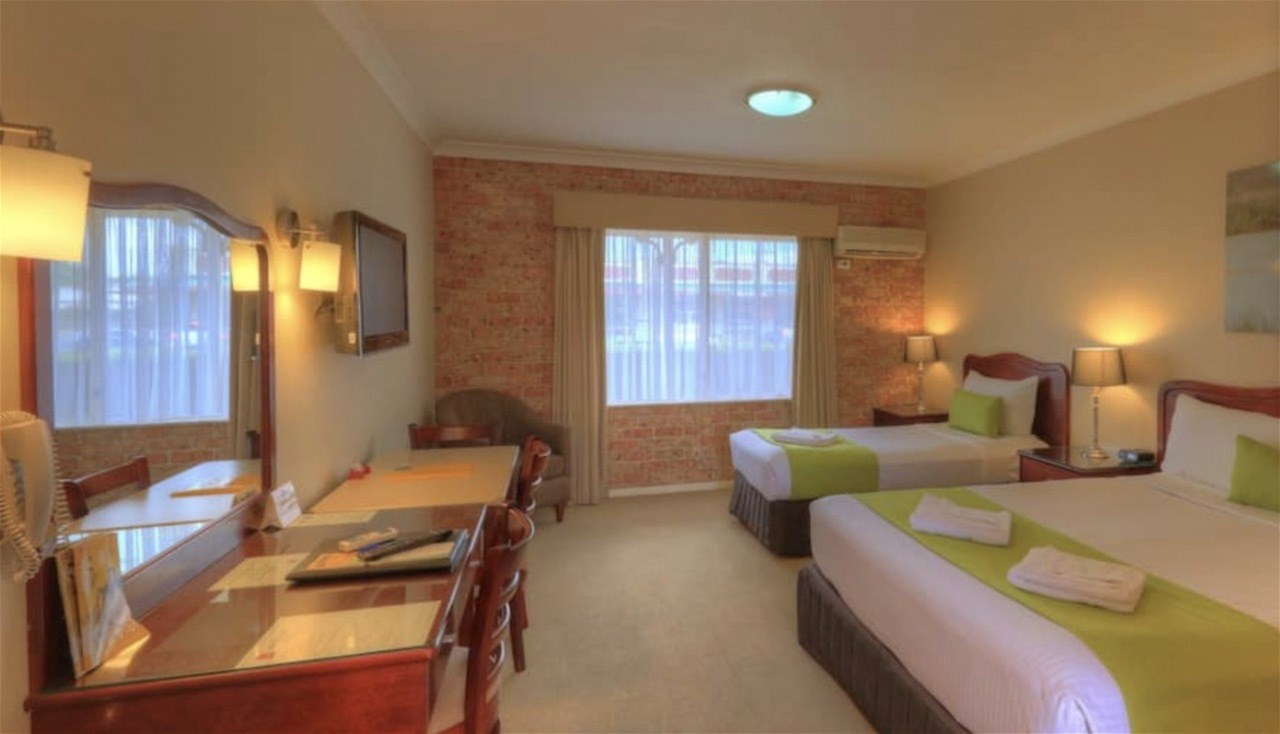 Dubbo NSW Regional Leasehold Motel - One of the Best!
