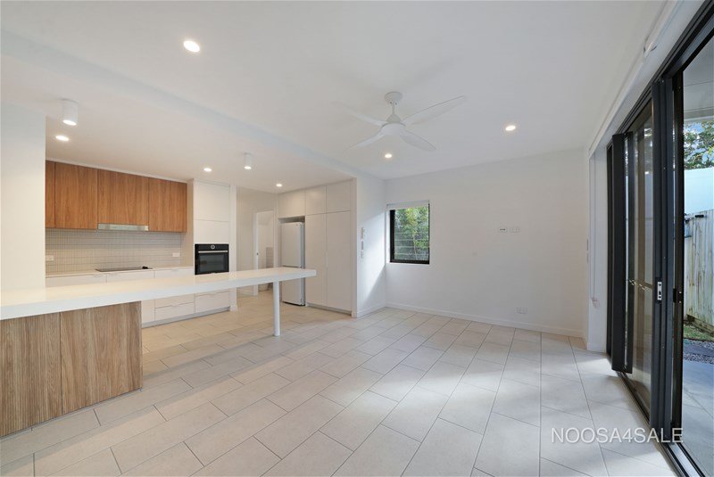 Sun-Filled Townhouse in The Whitely