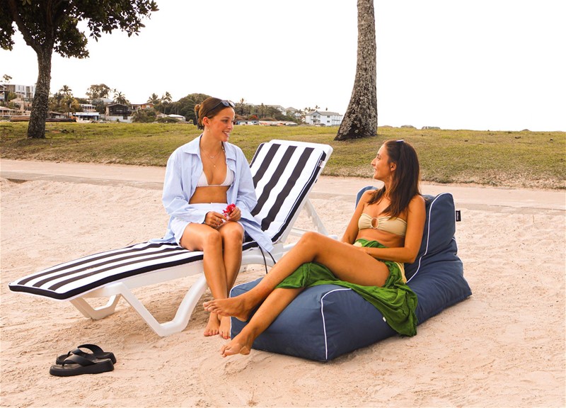 Airlie Beach Lounge Hire