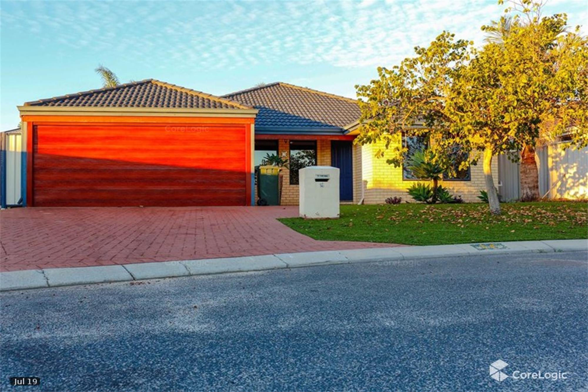 16 Burbanks Elbow, Wanneroo Wa 6065