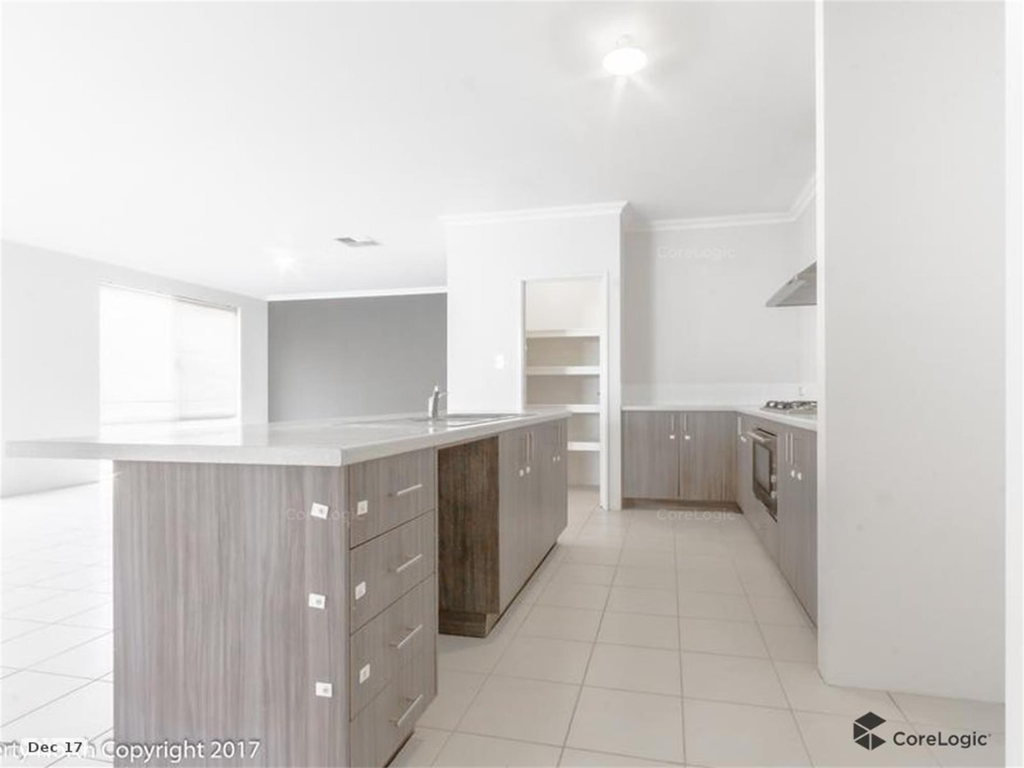 8 Gloucester Street, Yanchep Wa 6035