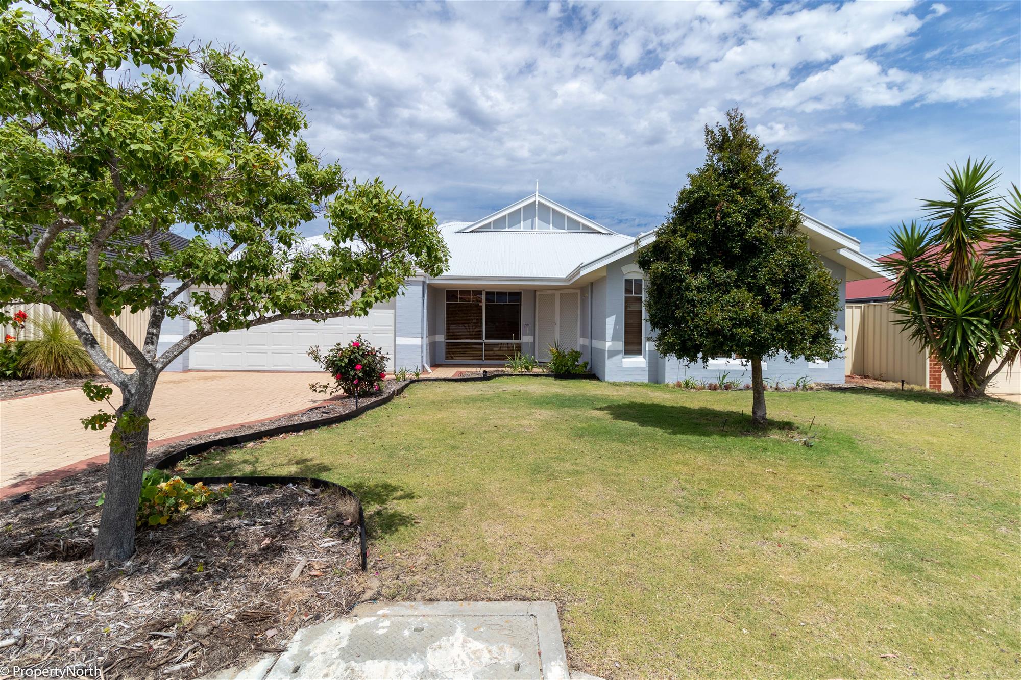 28 Edgeworth Circuit, Tapping Wa 6065