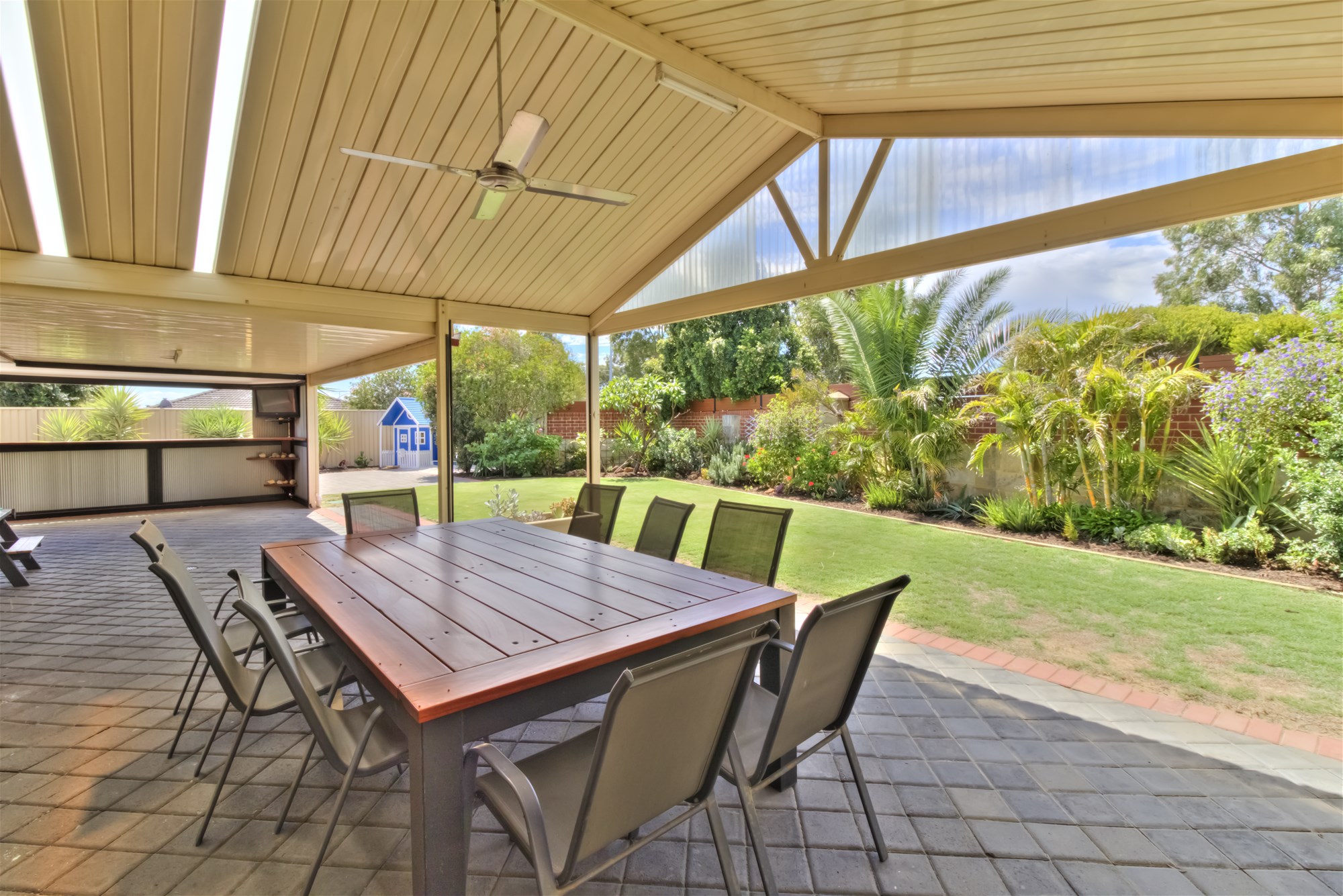 2 Parakeeyla Road, Banksia Grove Wa 6031