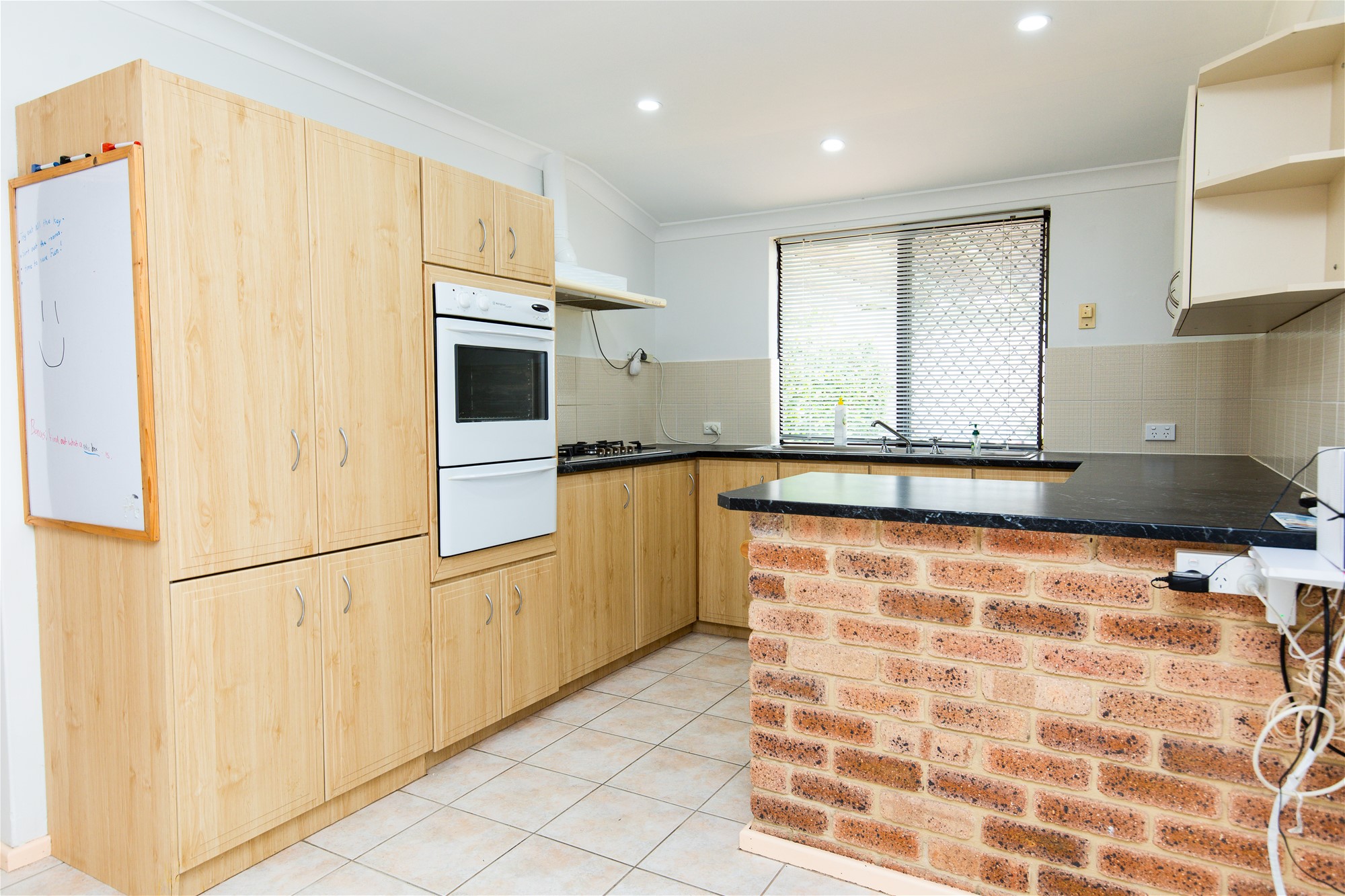 16B Golders Green Lane, Kingsley Wa 6026