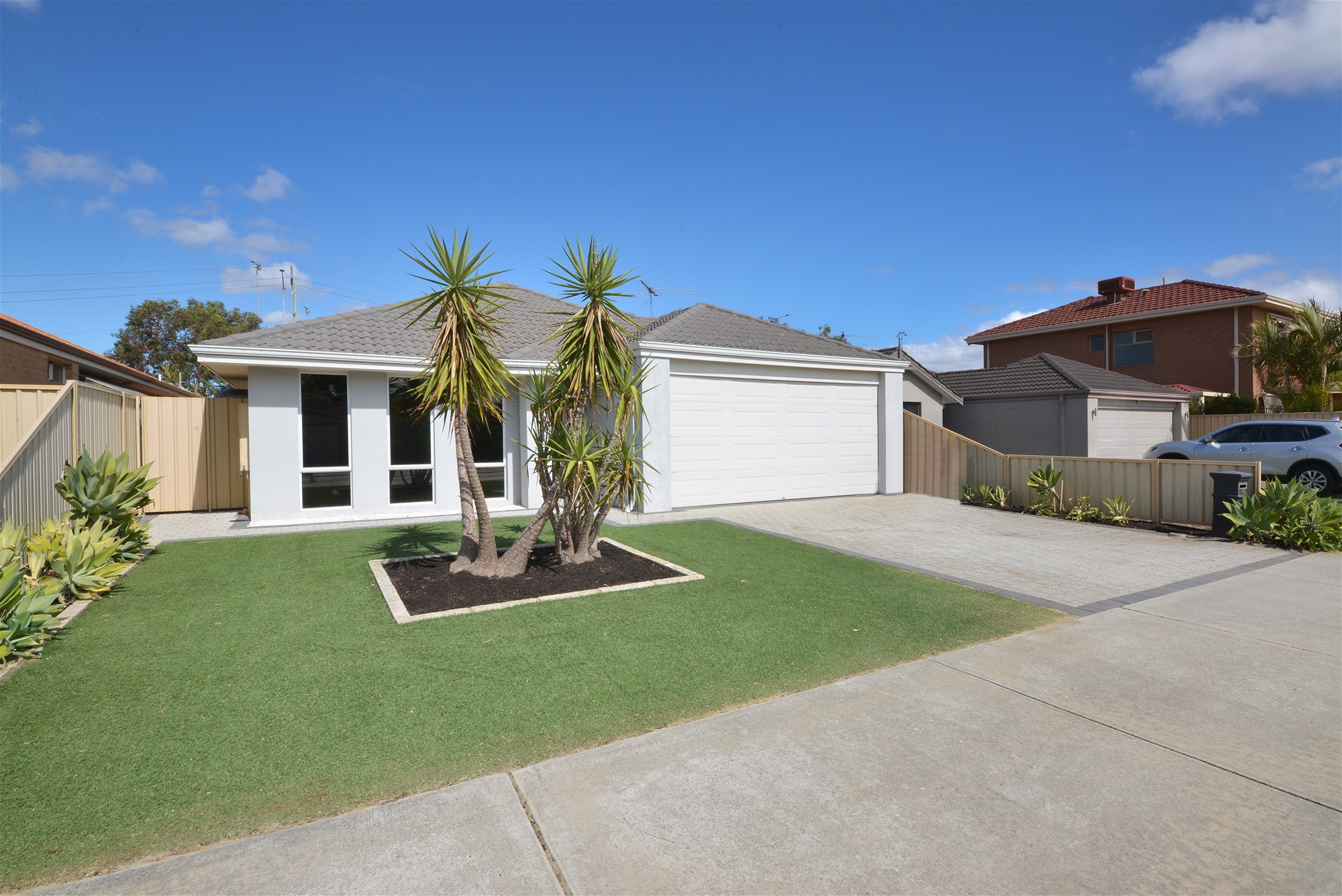 98 Hellfire Drive, Darch Wa 6065