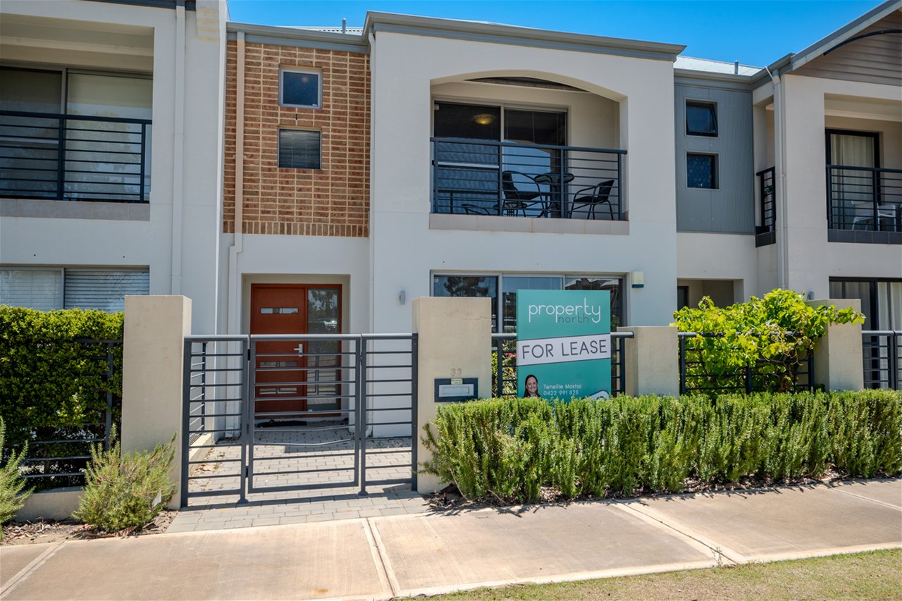33 Ladera Drive, Clarkson Wa 6030