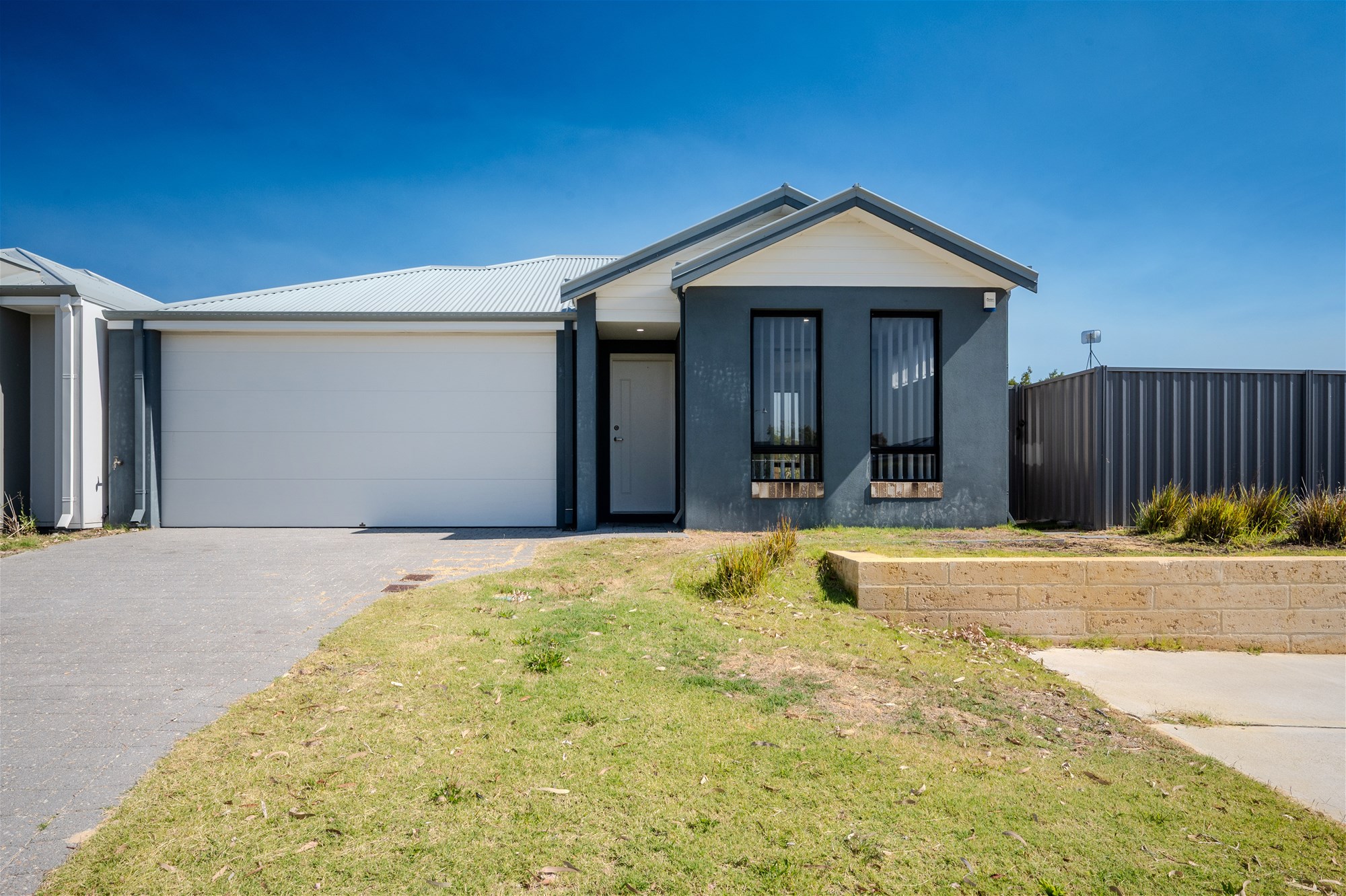 25 Formosa Way, Banksia Grove Wa 6031