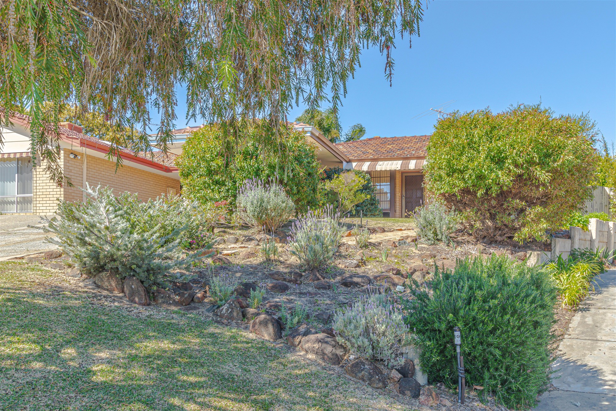 4B Brecon Place, Wanneroo Wa 6065