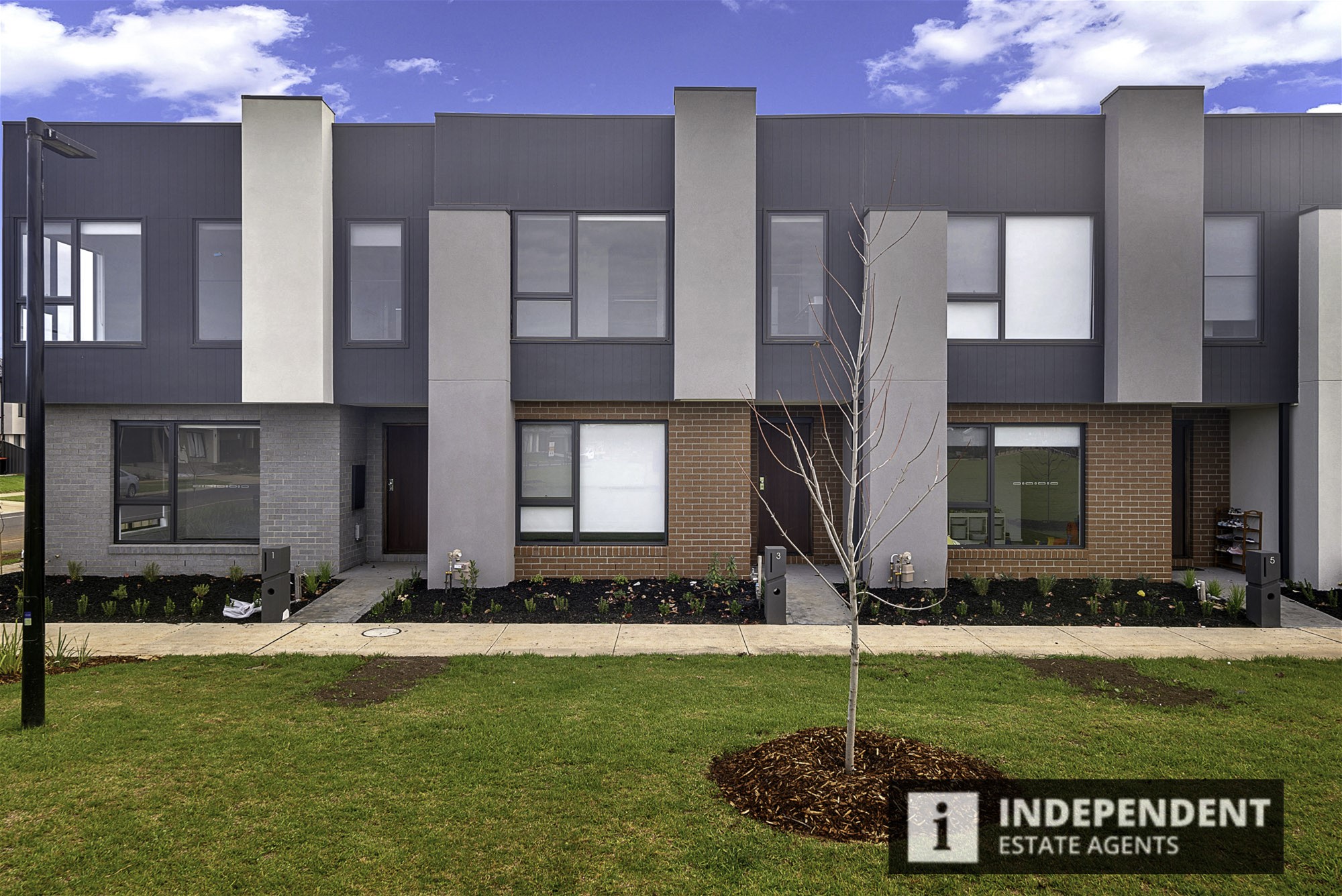 3 Odin walk, MELTON SOUTH VIC 3338