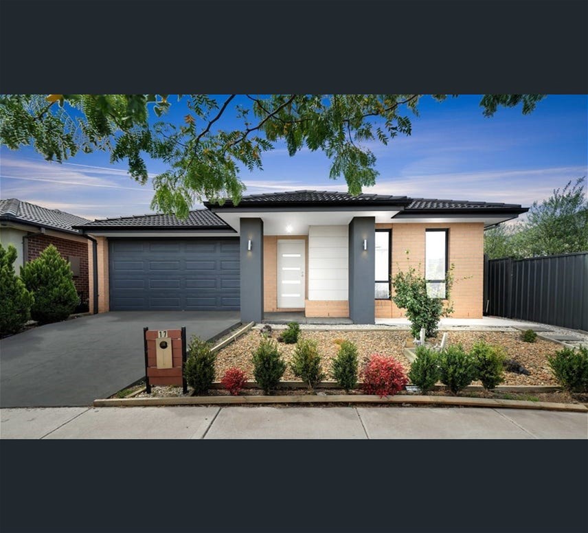 17 Columbia Avenue, STRATHTULLOH VIC 3338