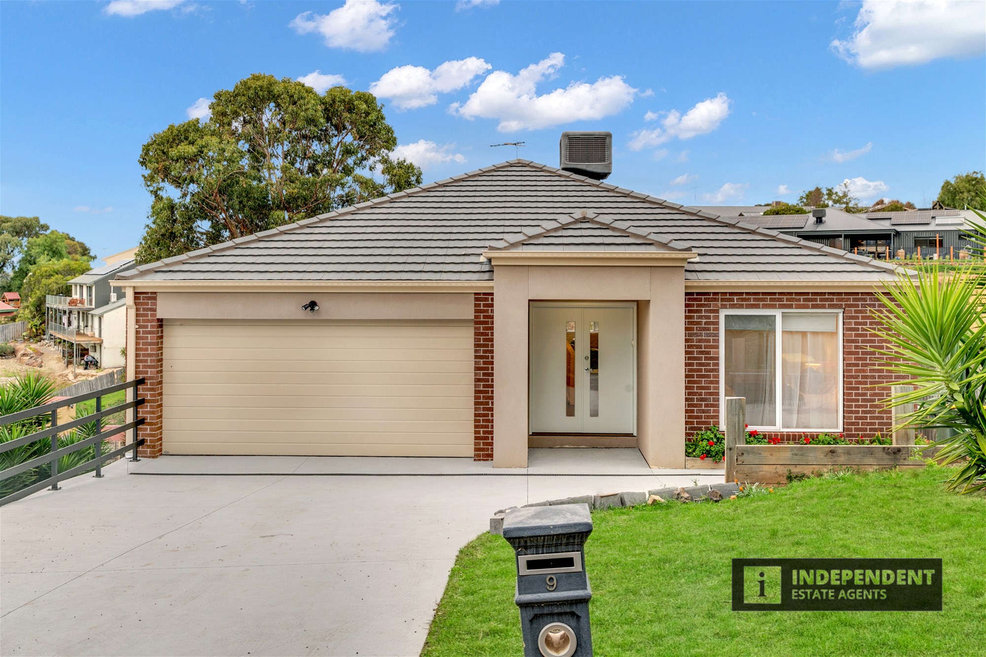 9 Riversdale Crescent, DARLEY VIC 3340