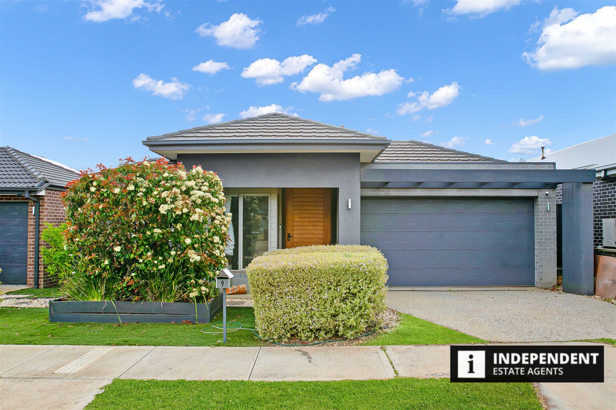 9 Olympic Circuit, STRATHTULLOH VIC 3338