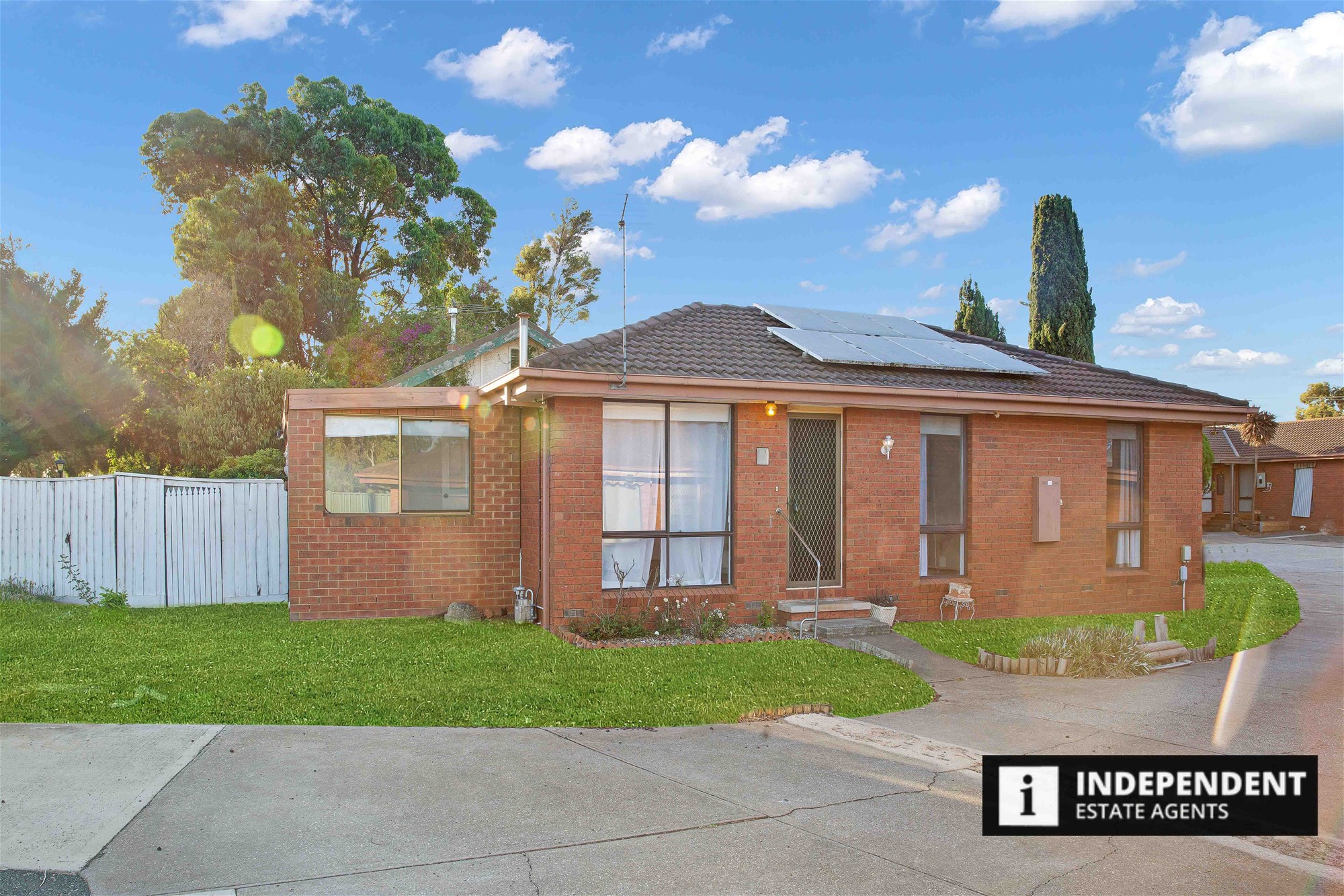 1/2-4 Brooklyn Road, MELTON SOUTH VIC 3338