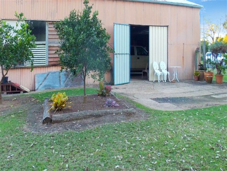 Real Estate for Sale in JANDOWAE