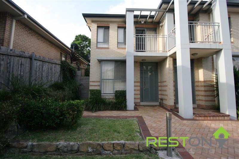 NORTH PARRAMATTA - Two bedroom townhouse with all the modern inclusions and more!