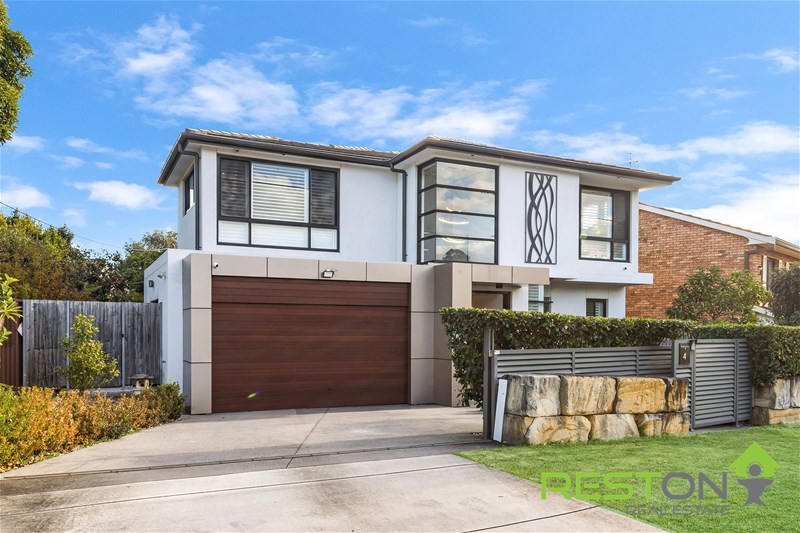 NARWEE - Grand Family Residence with Pool & Premium Inclusions