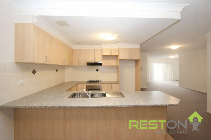 KINGSWOOD - Large Two Bedroom Apartment!