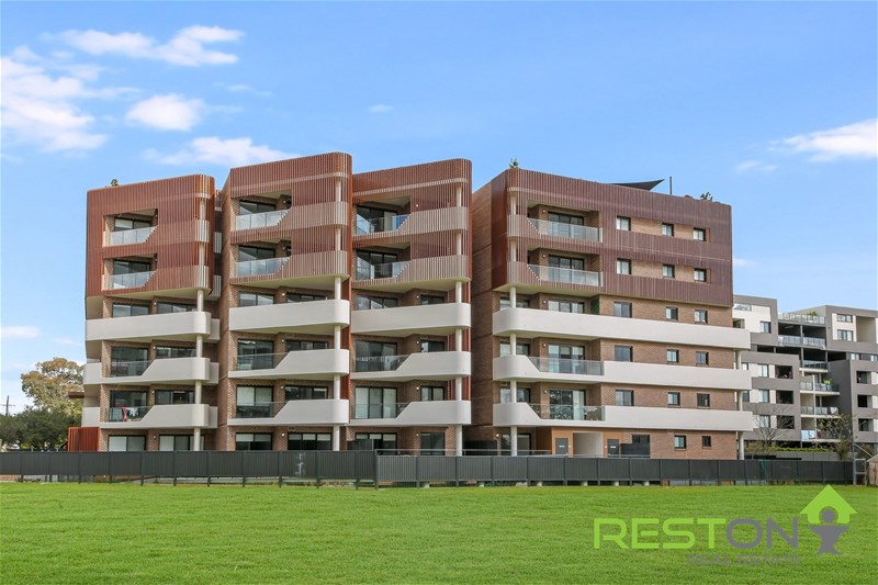 BLACKTOWN - LUXURY APARTMENT IN THE HEART OF BLACKTOWN 