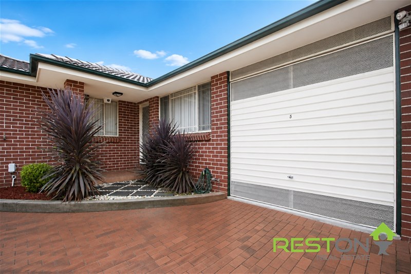 MERRYLANDS WEST - Spacious 3 Bedroom Villa