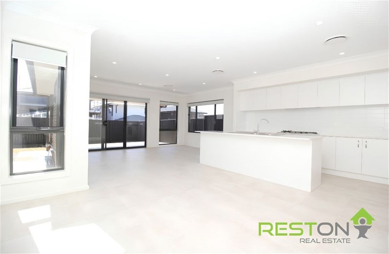 AUSTRAL - MODERN FAMILY HOME 