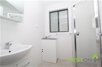 80A Alpine Circuit ST CLAIR, NSW 2759