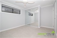 80A Alpine Circuit ST CLAIR, NSW 2759