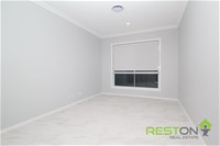 68 Horizon Loop ORAN PARK, NSW 2570