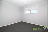 68 Horizon Loop ORAN PARK, NSW 2570