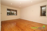 207 Hoxton Park Road CARTWRIGHT, NSW 2168