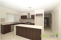 11 John Campbell Parade BUNGARRIBEE, NSW 2767