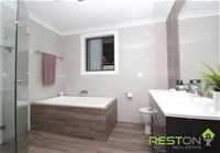 80 Alpine Circuit ST CLAIR, NSW 2759