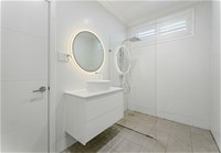 15 Warragamba Crescent LEUMEAH, NSW 2560