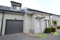 2/99 Canberra Street OXLEY PARK, NSW 2760