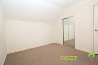 2/99 Canberra Street OXLEY PARK, NSW 2760
