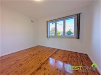 18 Boonoke Crescent MILLER, NSW 2168