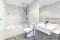 707/1 Stromboli Strait WENTWORTH POINT, NSW 2127