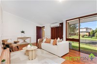 1 Tetbury Close CAMBRIDGE PARK, NSW 2747