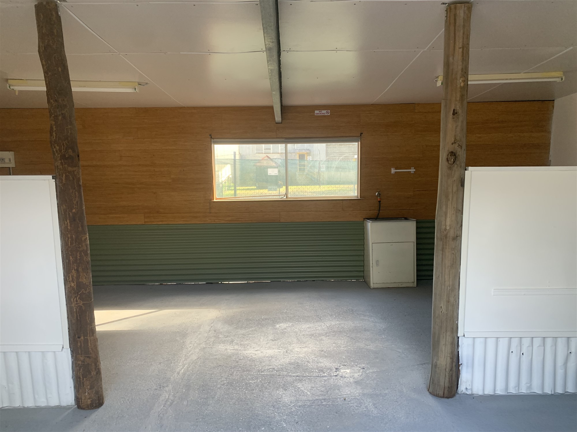 Industrial Workshop/Retail Space 4