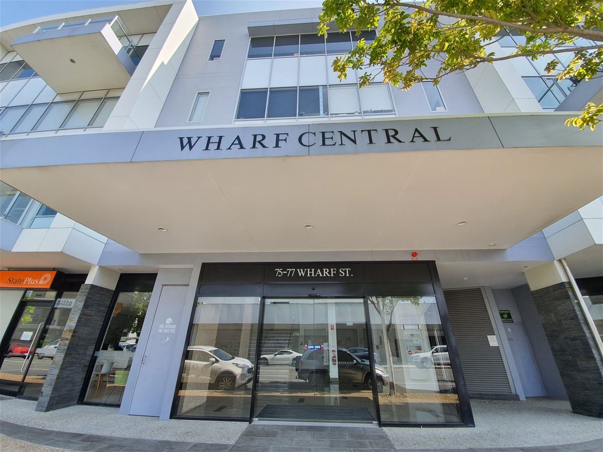 Professional furnished Offices for Lease 3