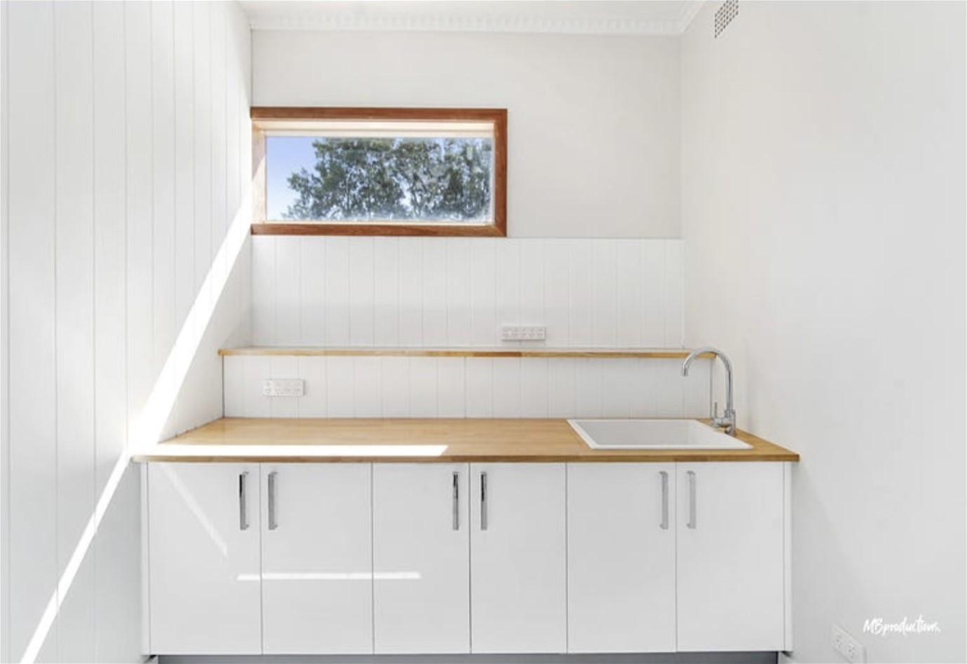Shop for rent in Dapto 4