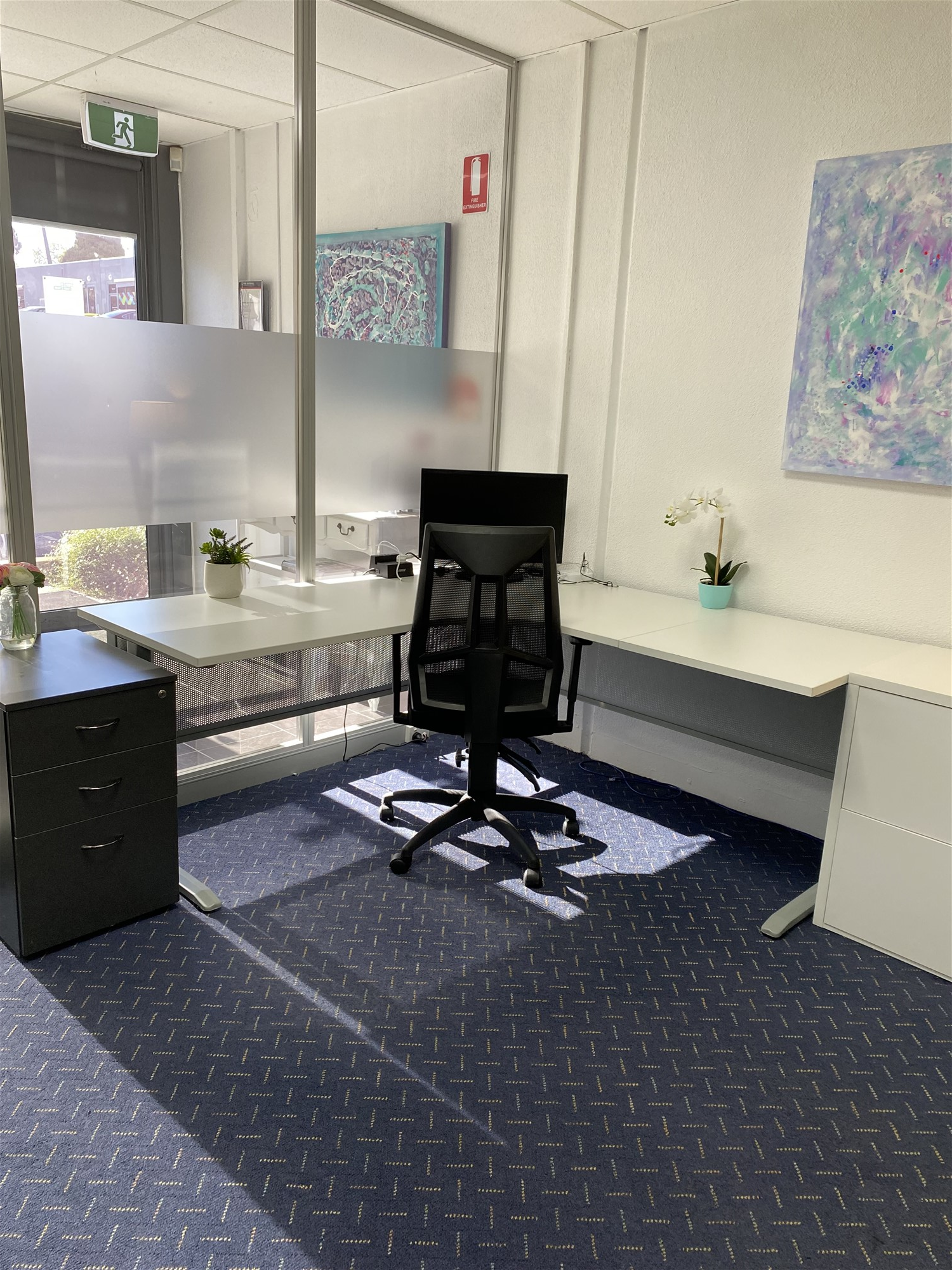 Fully furnished, internet and no 5