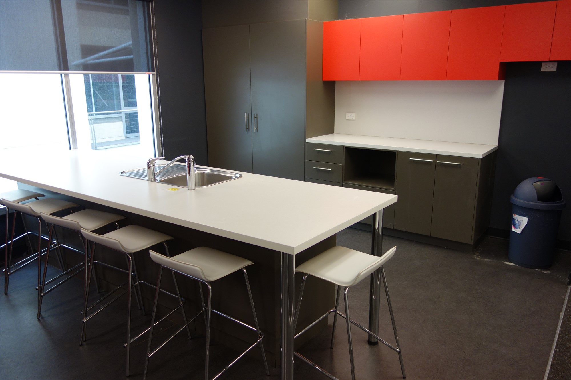 Ideal Corporate Premises or Redevelop 6