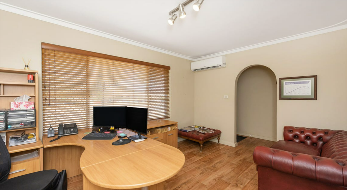 Office + Medical Precinct 13