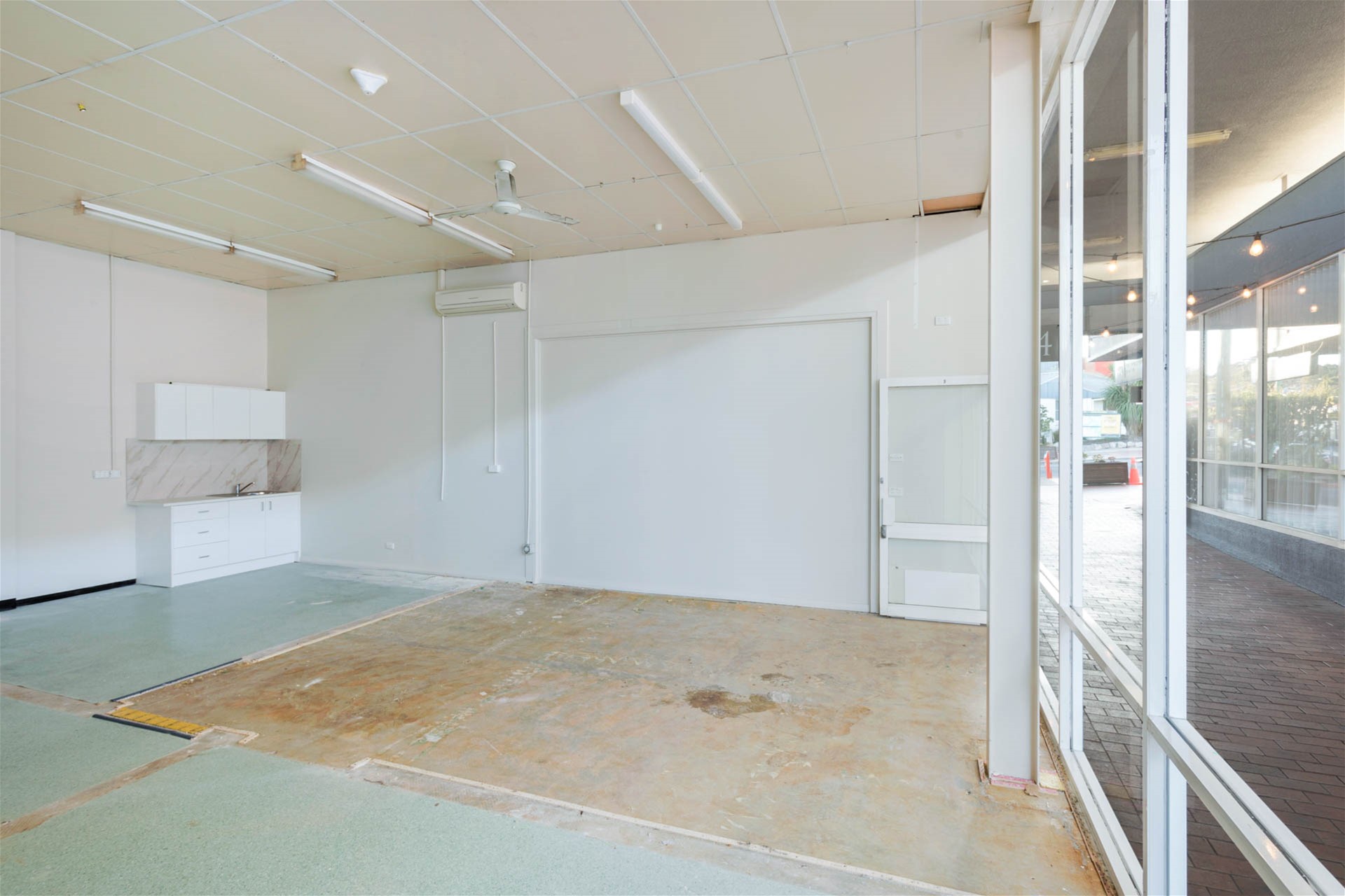 Space available to lease in 5