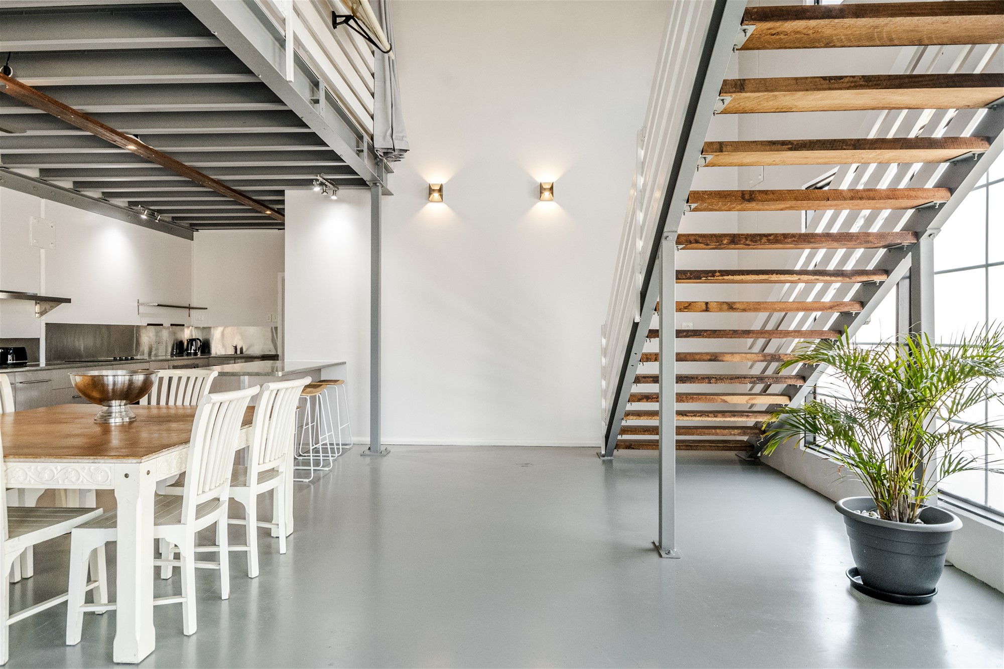 Prime Front Corner Unit 9