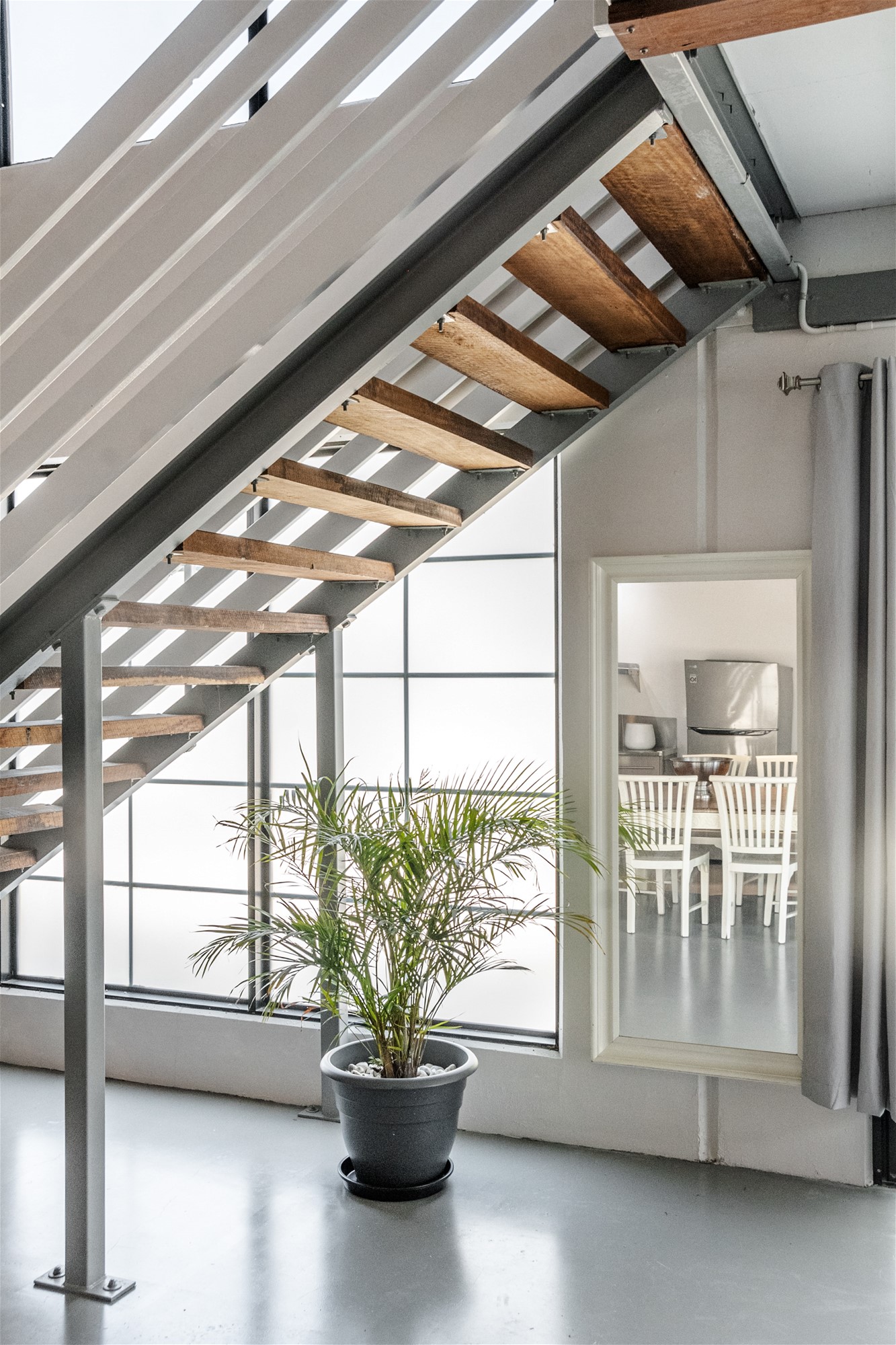 Prime Front Corner Unit 20