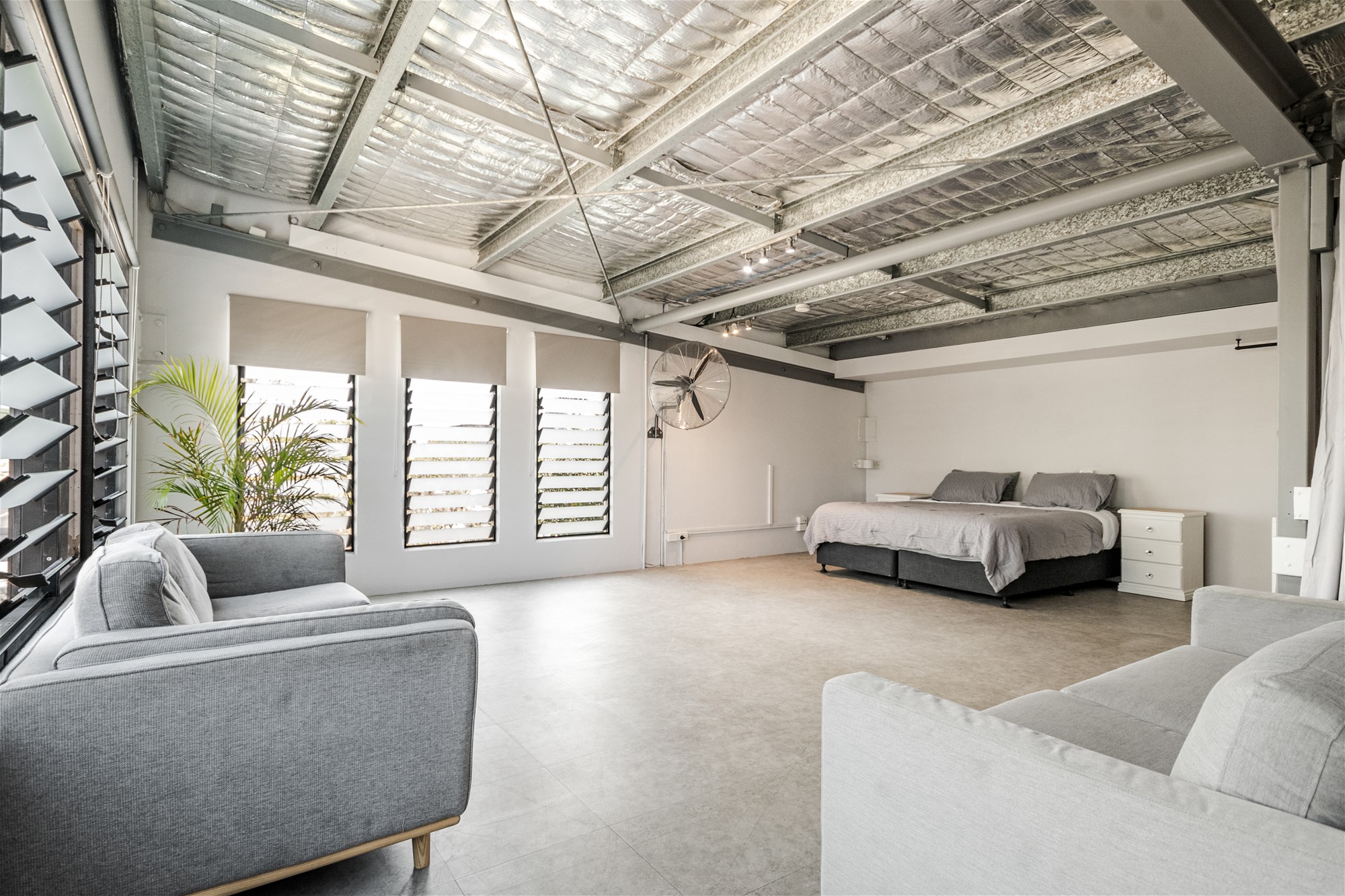 Prime Front Corner Unit 26