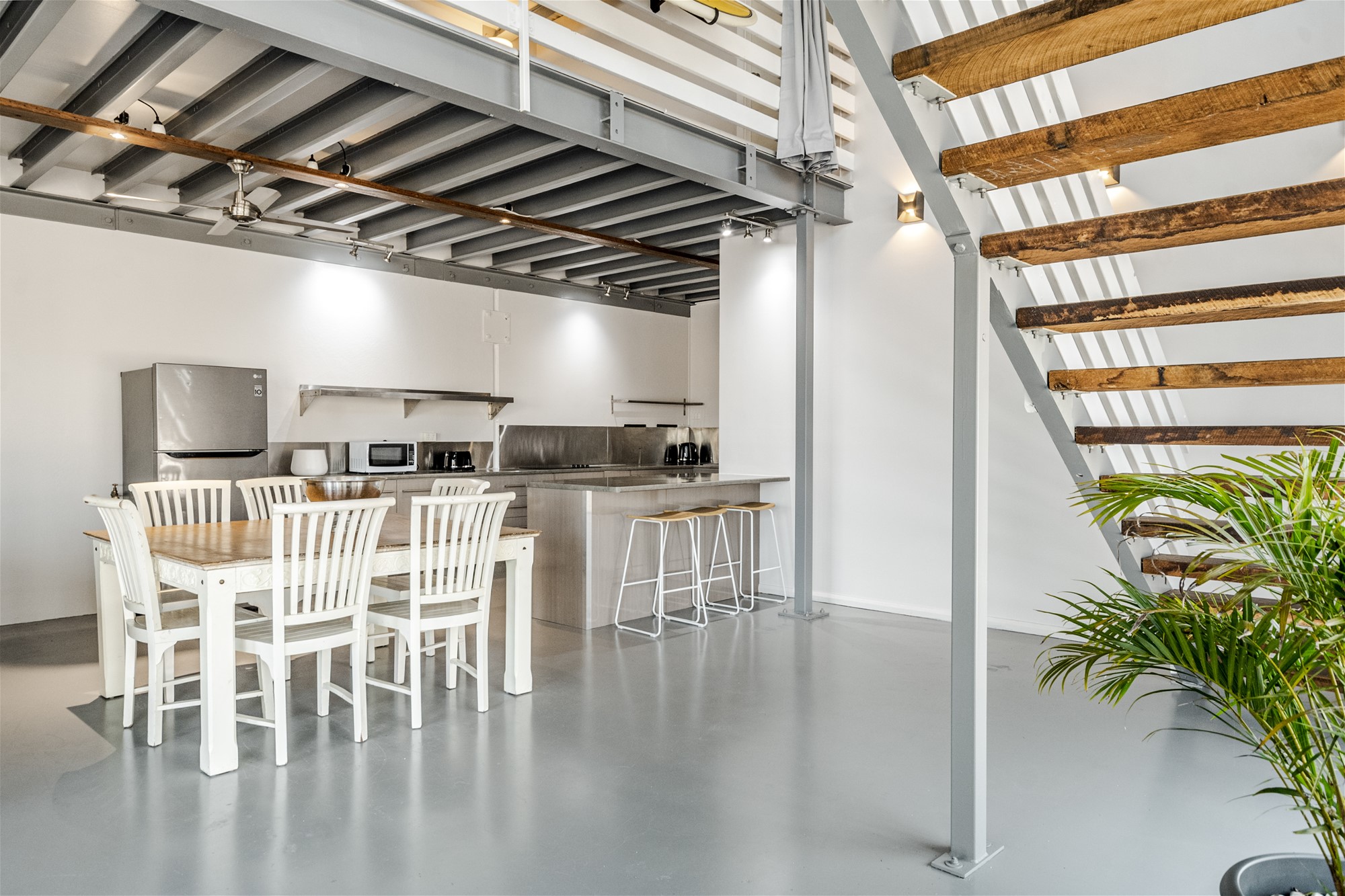Prime Front Corner Unit 30