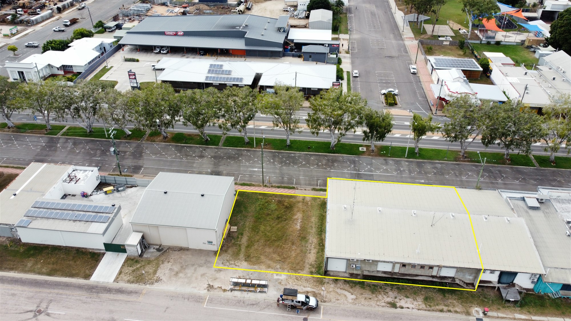 Prime Location – Retail Shop 4